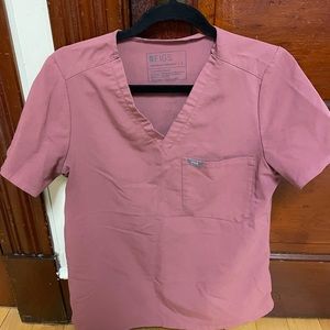Mauve Figs scrub top